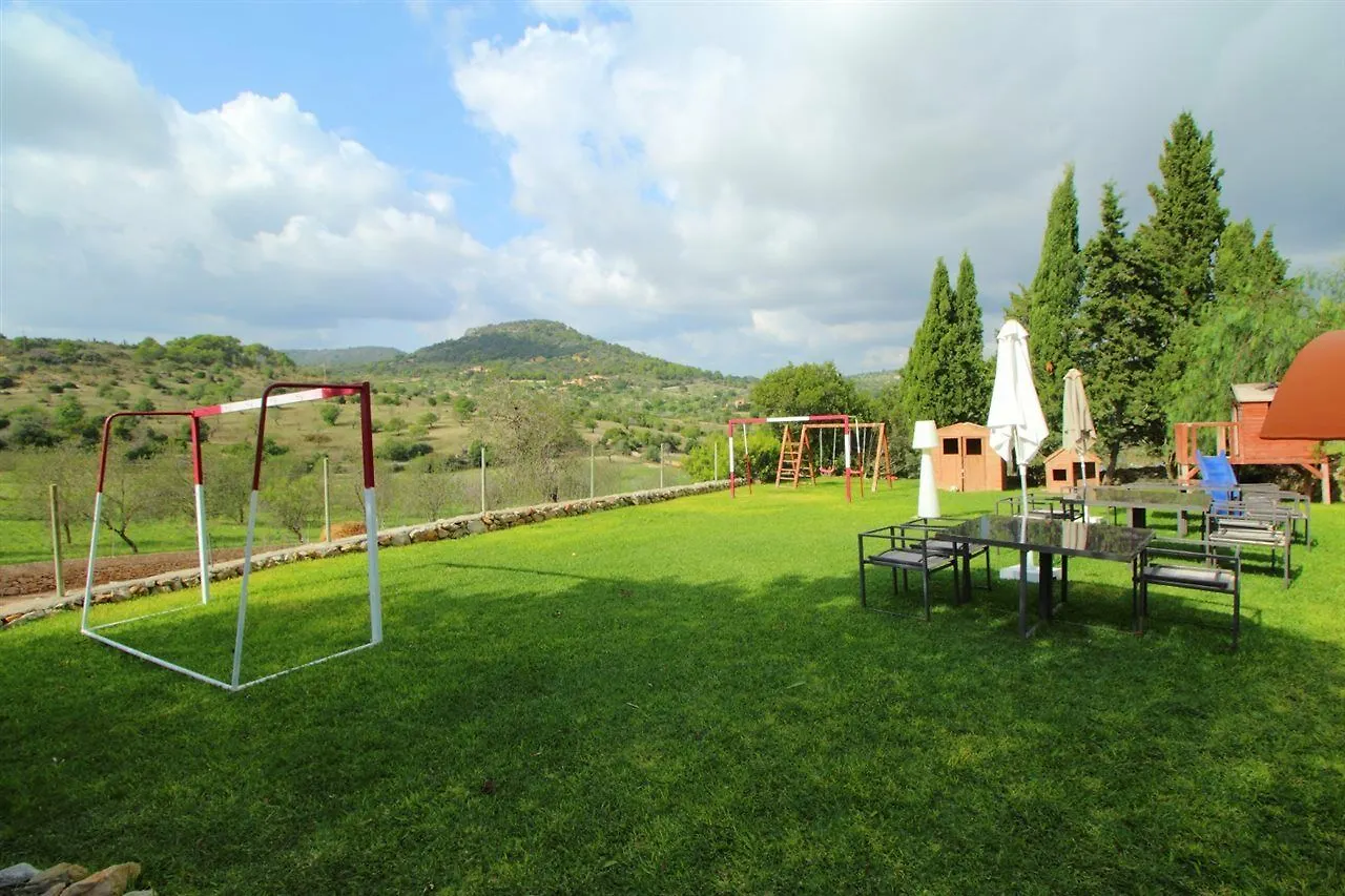 Alquería Blanca Agroturismo Es Pujol מלון
